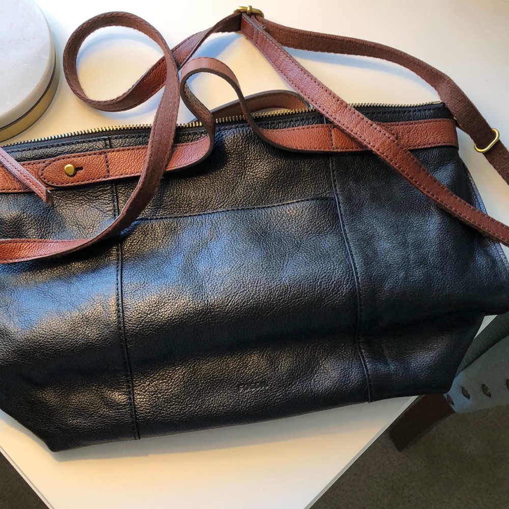 Fossil crossbody •